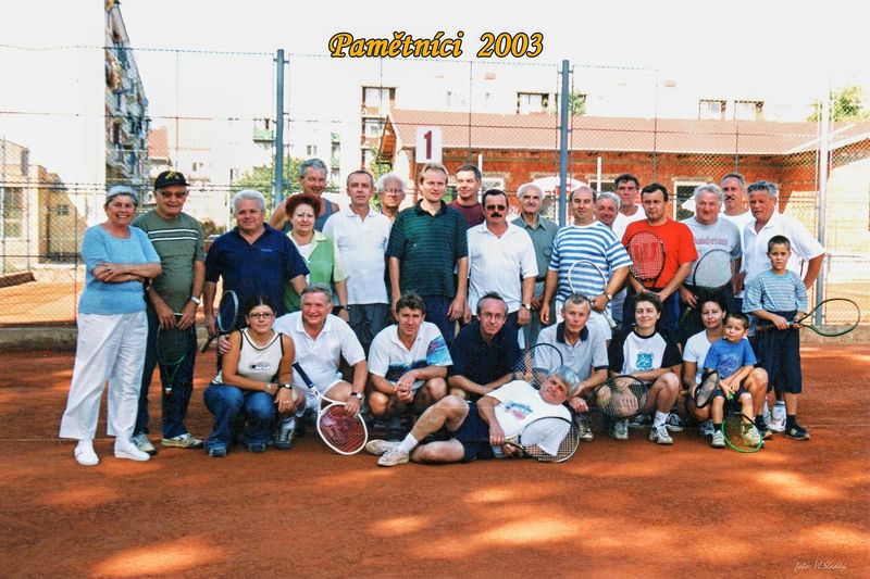 2003-Pamětníci.jpg