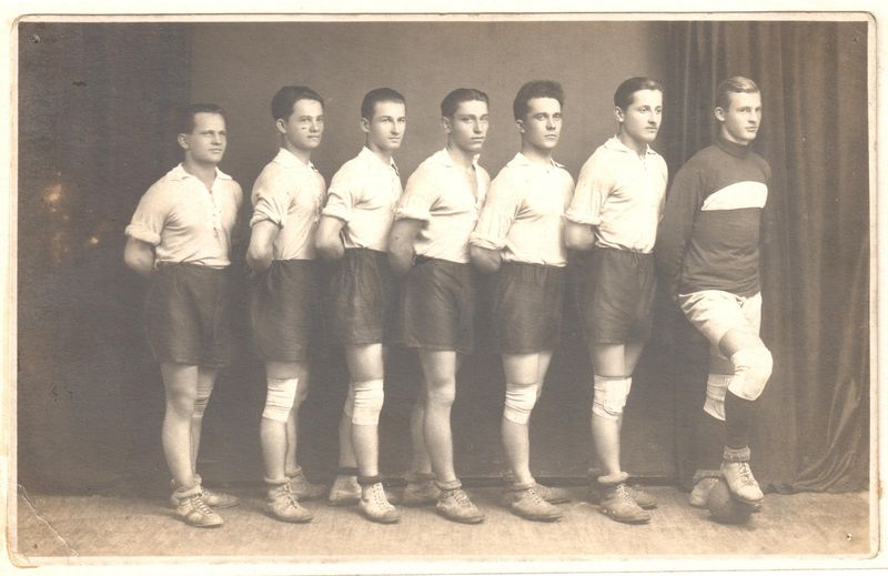 házená Sokol 1931 muži.jpg